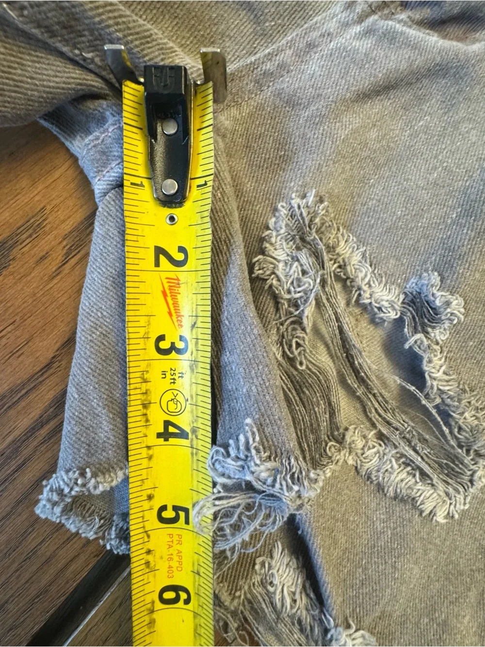 One Teaspoon Awesome Baggie Shorts Waist 28 Denim Destroyed Long Jean Cut Offs